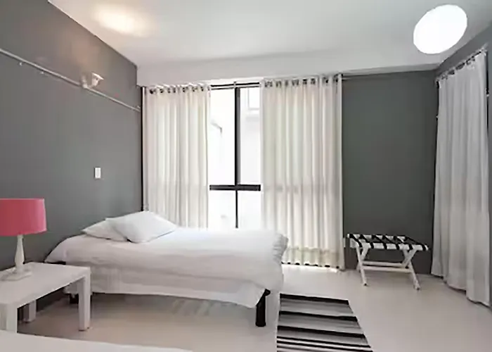 Designers Penthouse With Roof Garden - Ac